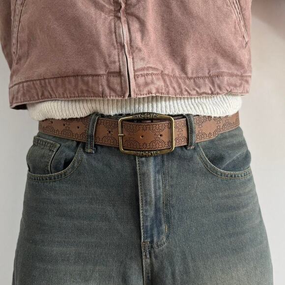 Brown leather belt with - Picture 7 of 7